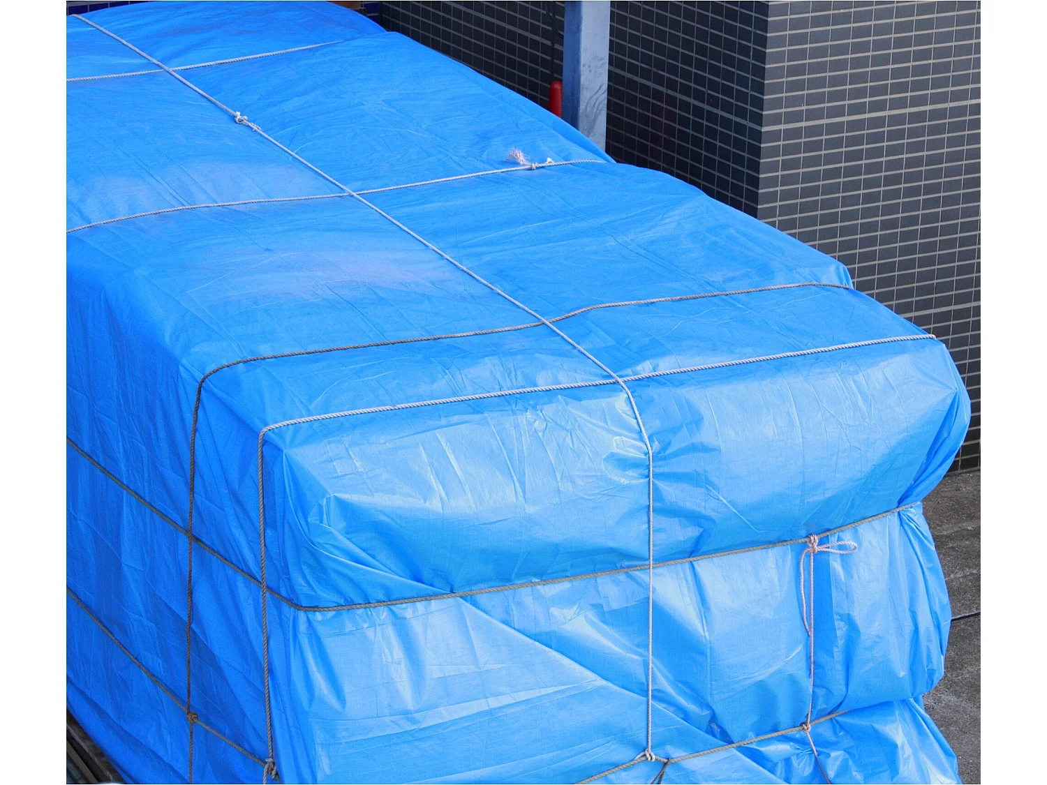 Lona de protección impermeable con ojales polietileno cubierta 4x6m azul 260g/m²