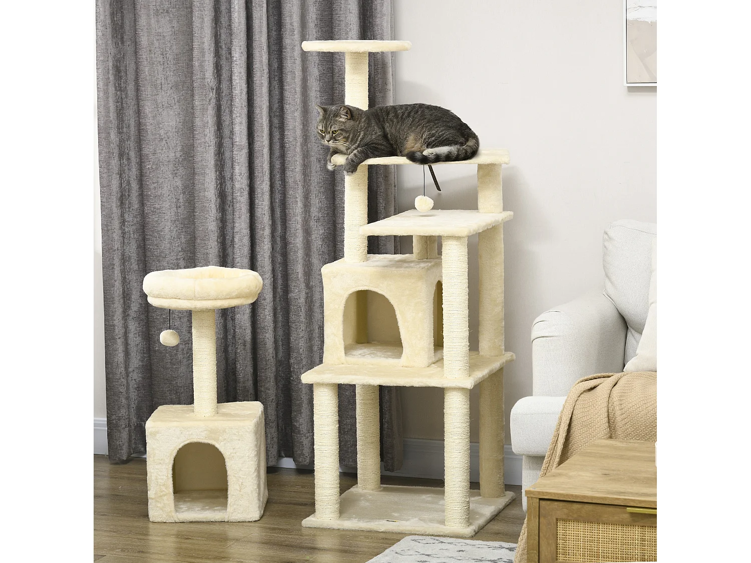 Arbre à chat modulable - griffoirs, 2 niches, 4 plateformes, 2 boules suspendues - peluche douce beige