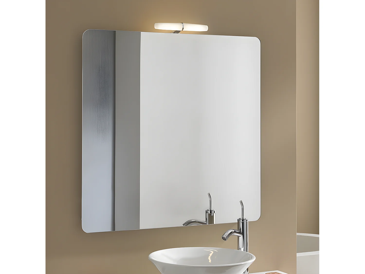 Applique de salle de bain LED Eva 6W 392lm 4000K blanc cylindrique avec détail argenté