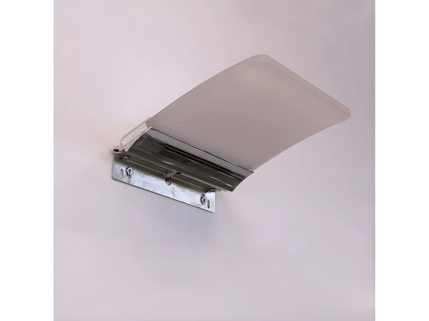 Aplique de baño LED Angela 3W 240lm 5700K apto para fijar a la madera o cristal