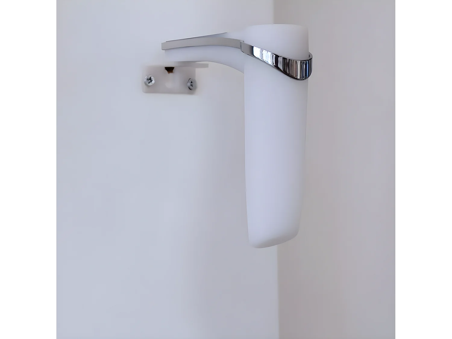 Applique de salle de bain LED Sabrina 2W 140lm 4000K cylindrique ABS blanc et chrome IP44