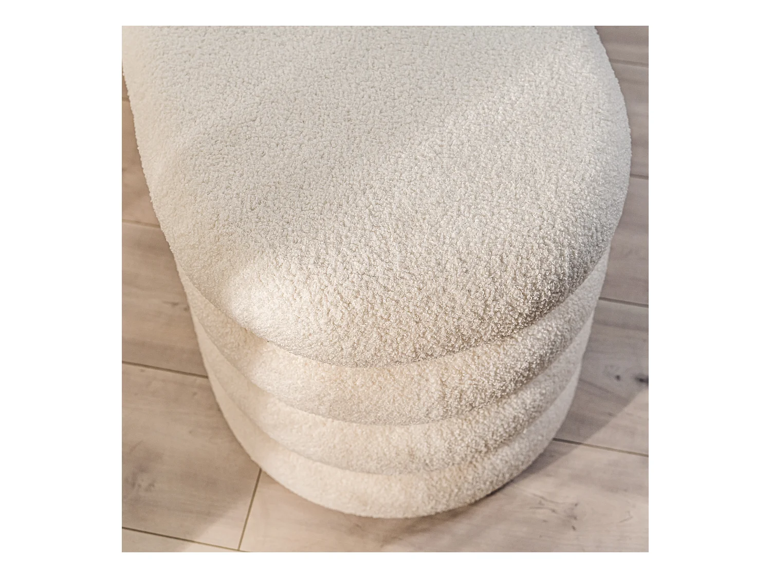 Banc coffre avec rangement en bouclettes blanches