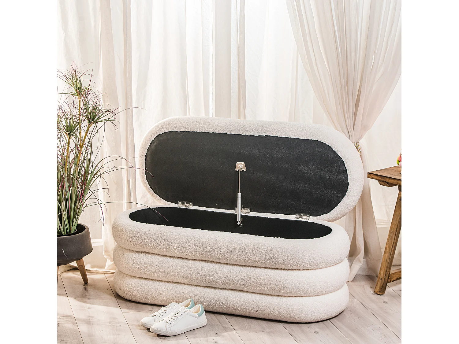 Banc coffre avec rangement en bouclettes blanches