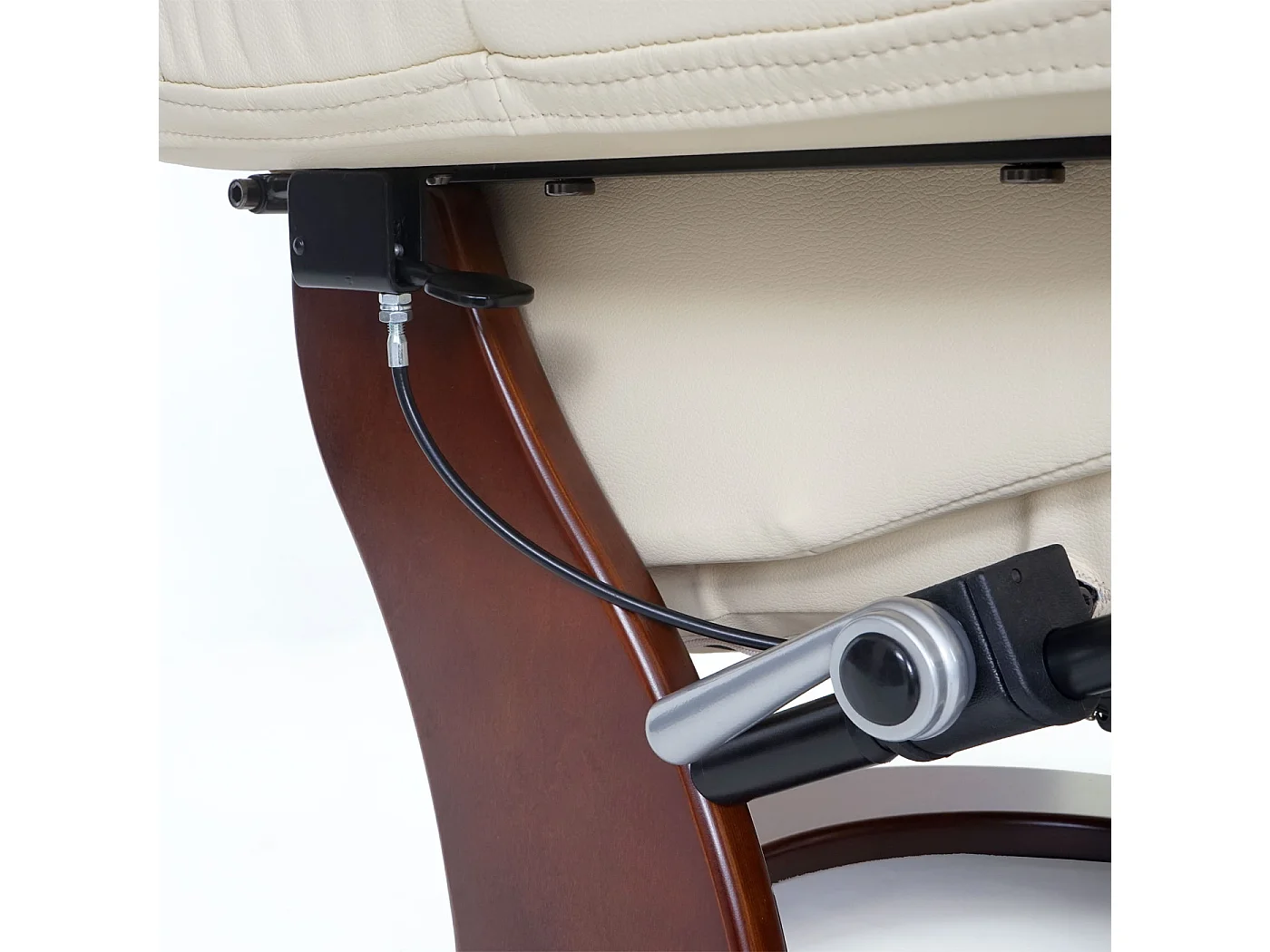 Relaxsessel Windsor 2, Creme, Walnuss-Optik