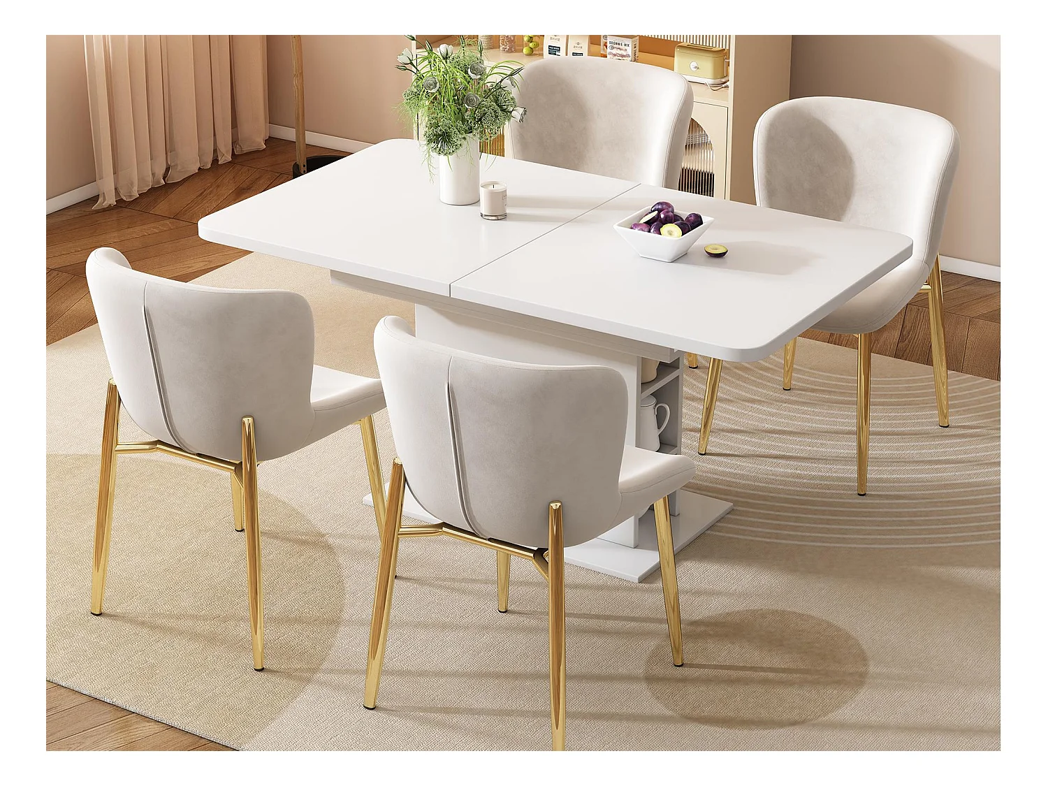 Set aus 4 Stühlen mit Samtbezug – mit goldenen Metallbeinen – moderner Stil – Beige