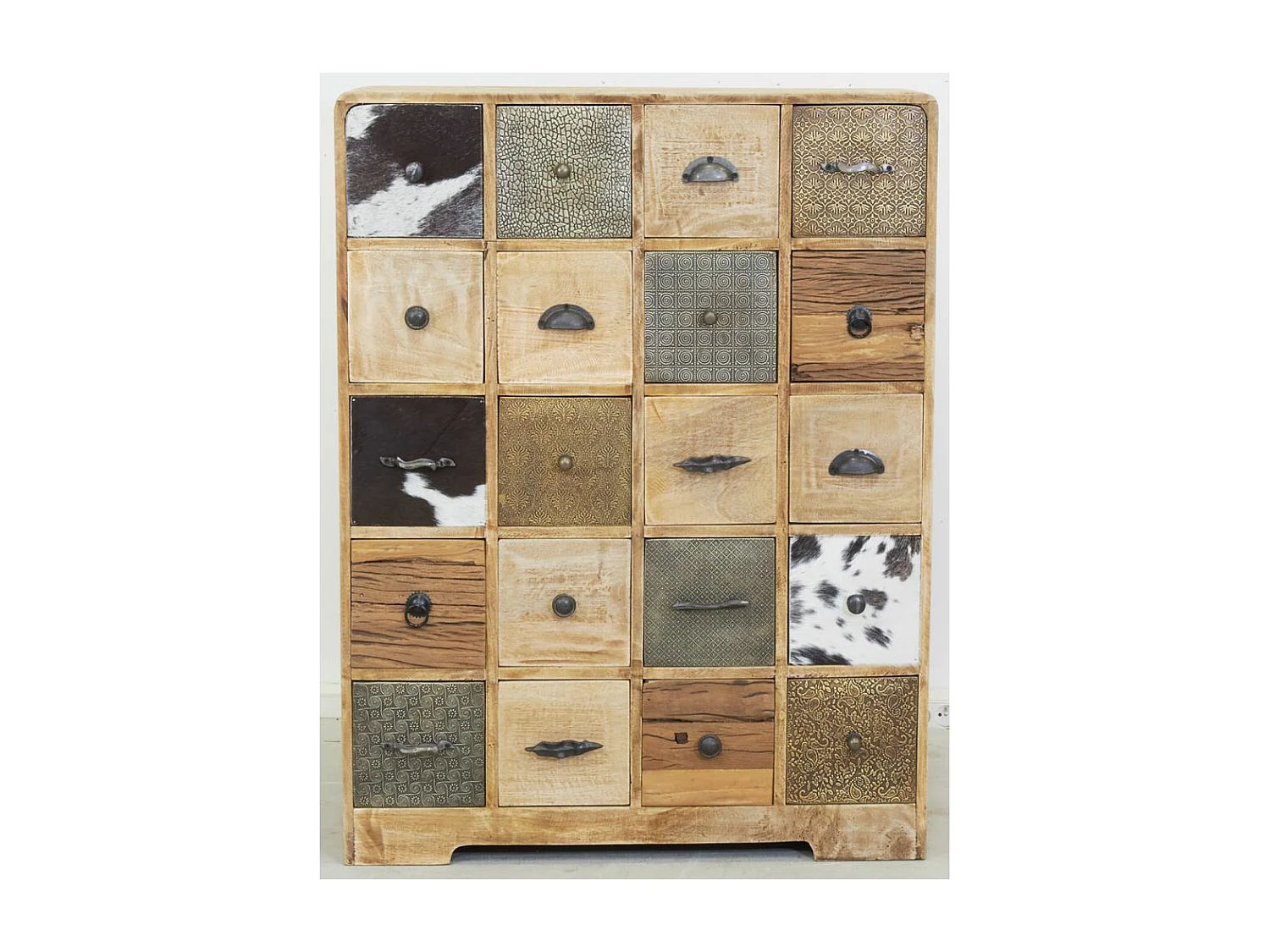 Commode en manguier Vache 20 tiroirs