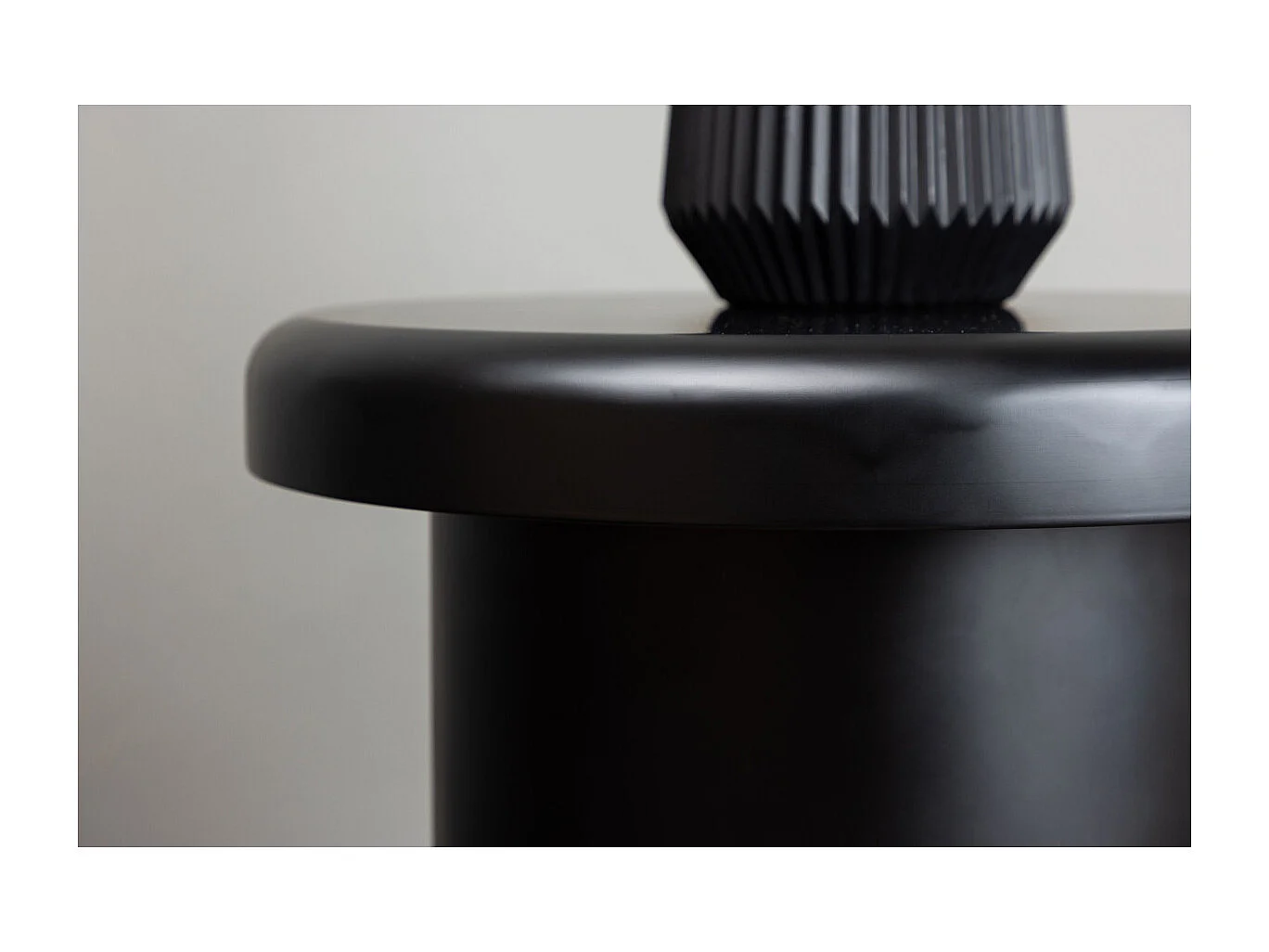 Namsos Couchtisch , Beistelltisch Ø40cm schwarz.