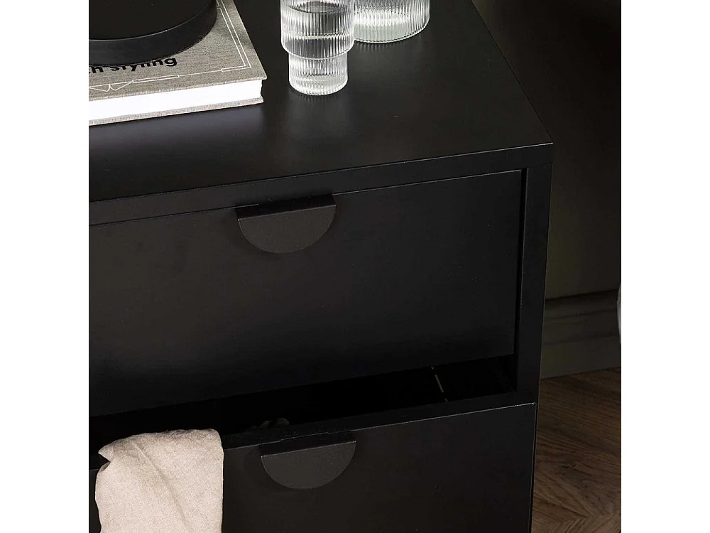 Piring nachtkastje 2 laden zwart.