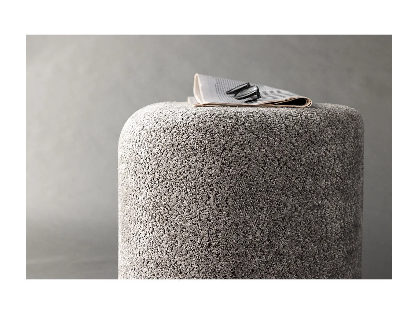 Pouf Tissu Bouclé "Peg" 46cm Gris