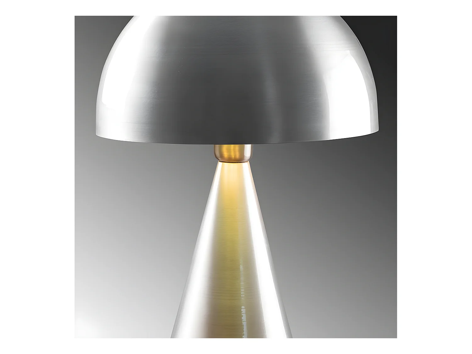 Tischleuchte Momo mit pilzförmiger Metallstruktur 1xE27 - Silber