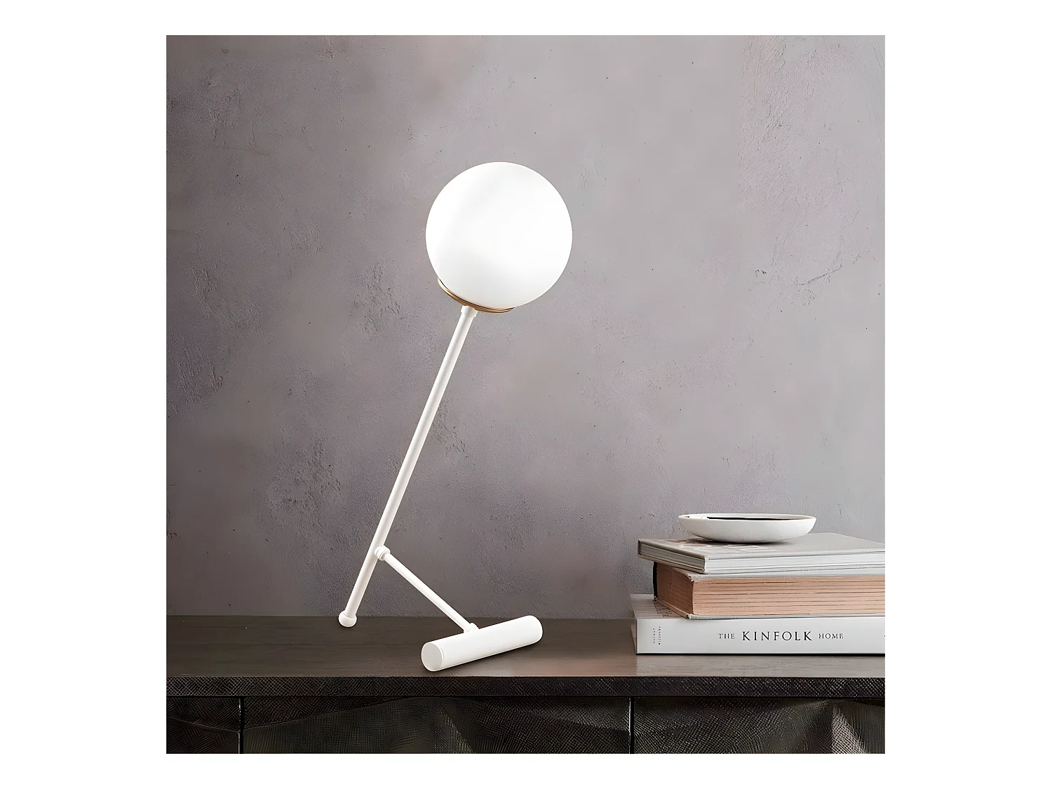 Lampe à poser Birdie style moderne avec sphère en verre 1xE27 - Blanc et Cuivre