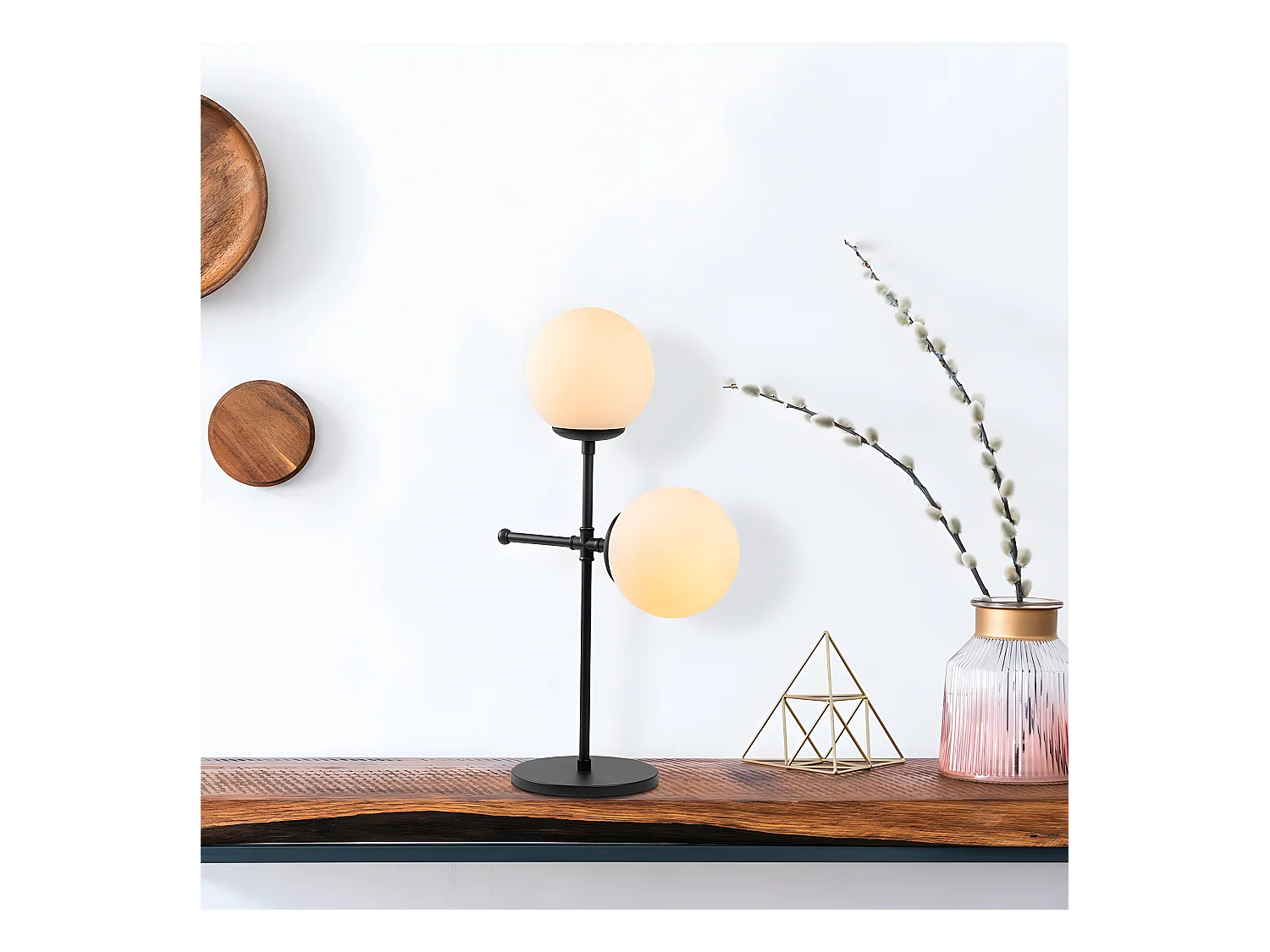Lampe à poser Garet avec structure en métal et sphères en verre 2xE27 - Noir