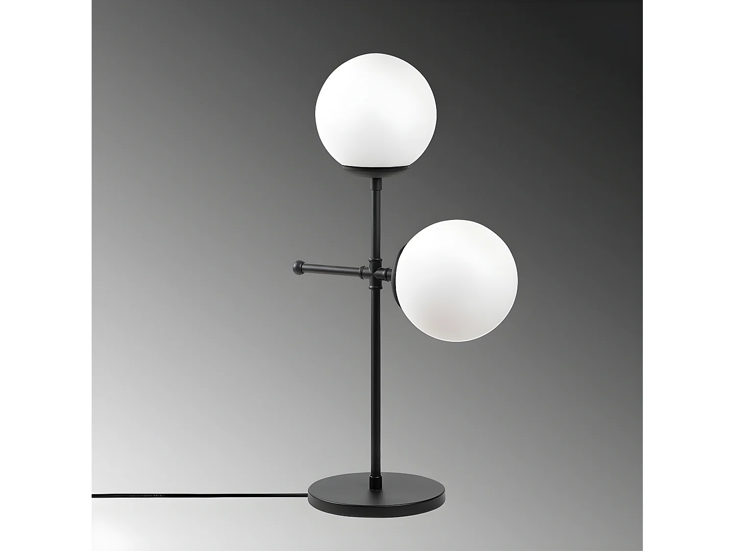 Garet tafellamp met metalen structuur en glazen bollen 2xE27 - Zwart