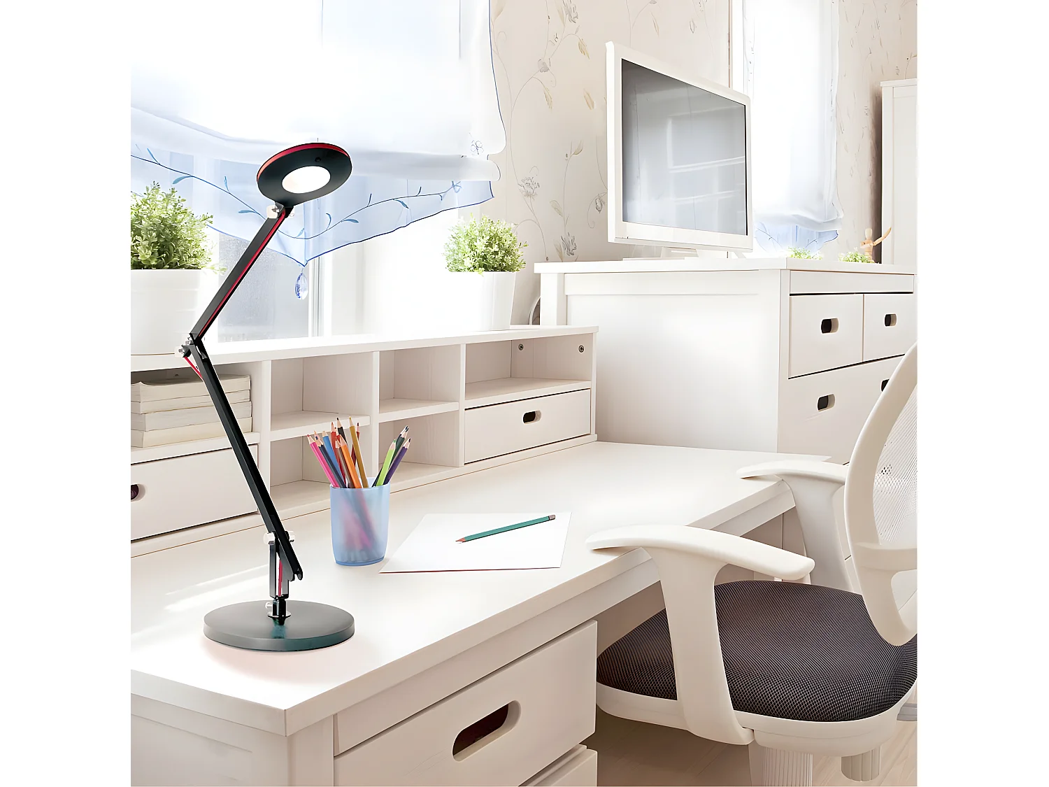 Flexo LED Litrobo 6W 540lm 4000K orientable con base redonda o en forma de pinza - Negro