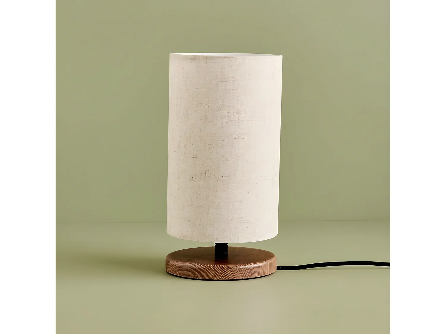 Niron Nordic style tafellamp met houten voet en stoffen kap 1xE27 - Crème