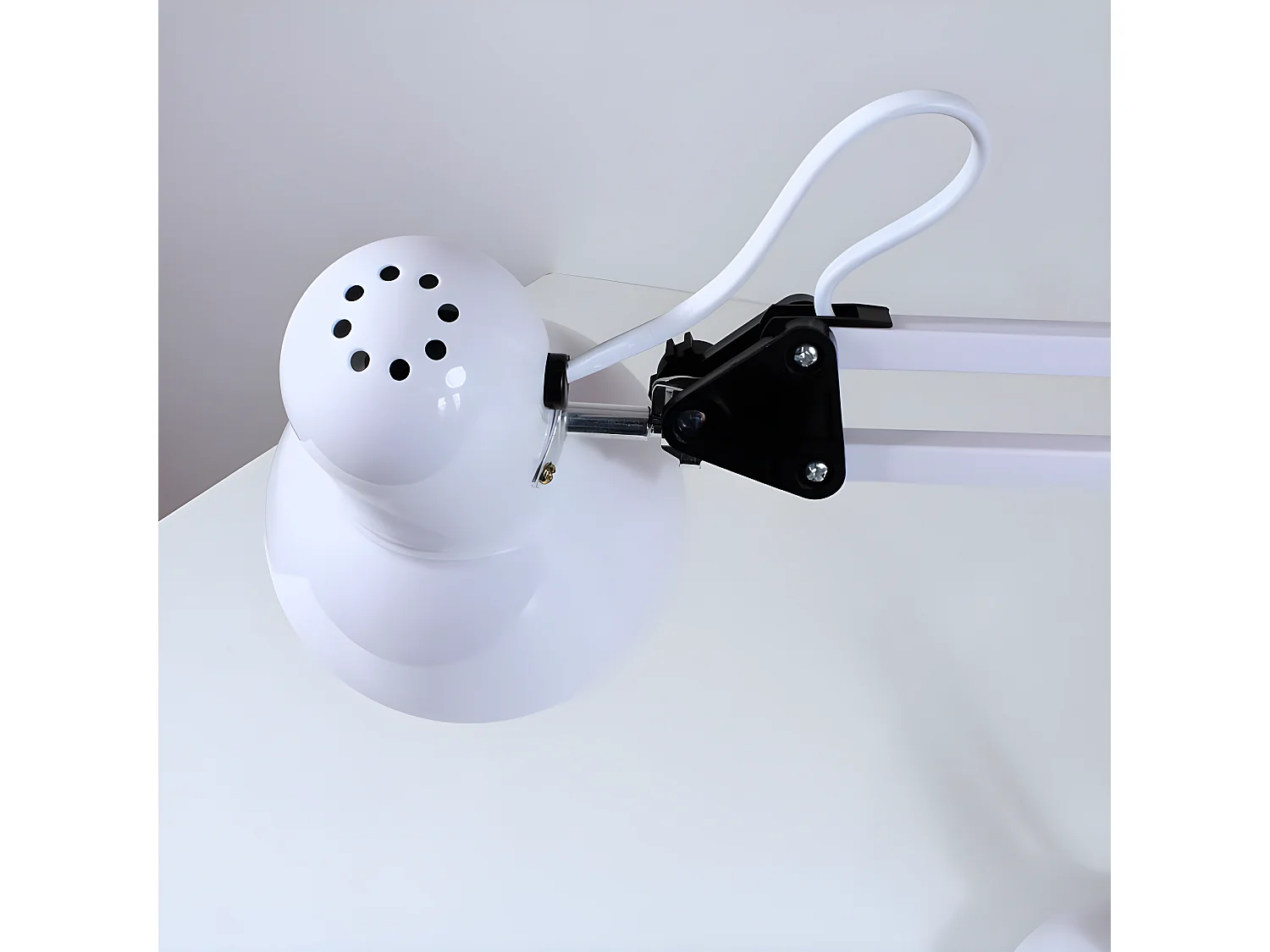 Lampe de bureau articulée Avati avec structure en métal 1xE27 - Blanc