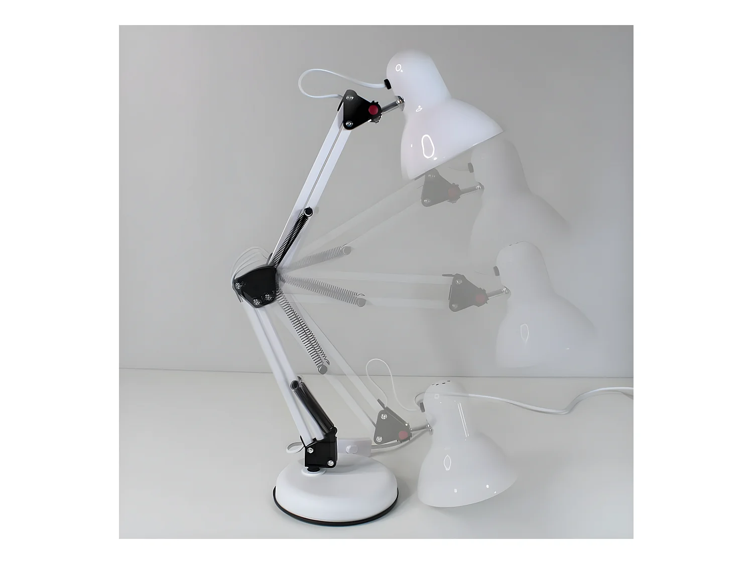 Flexo articulado Avati con estructura de metal 1xE27 - Blanco