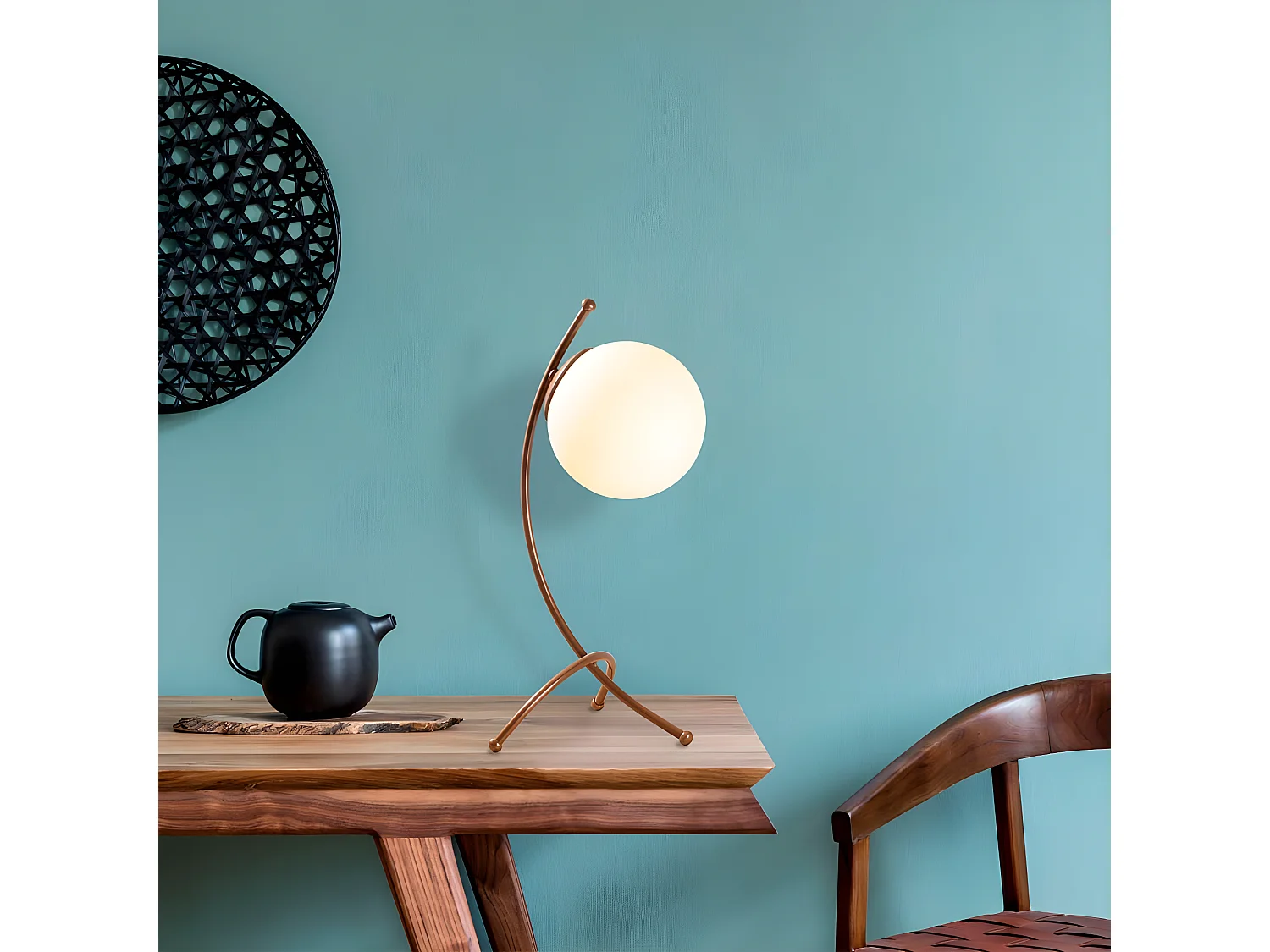 Lampe à poser Kelen avec structure moderne en métal et sphère en verre 1xE27 - Cuivre