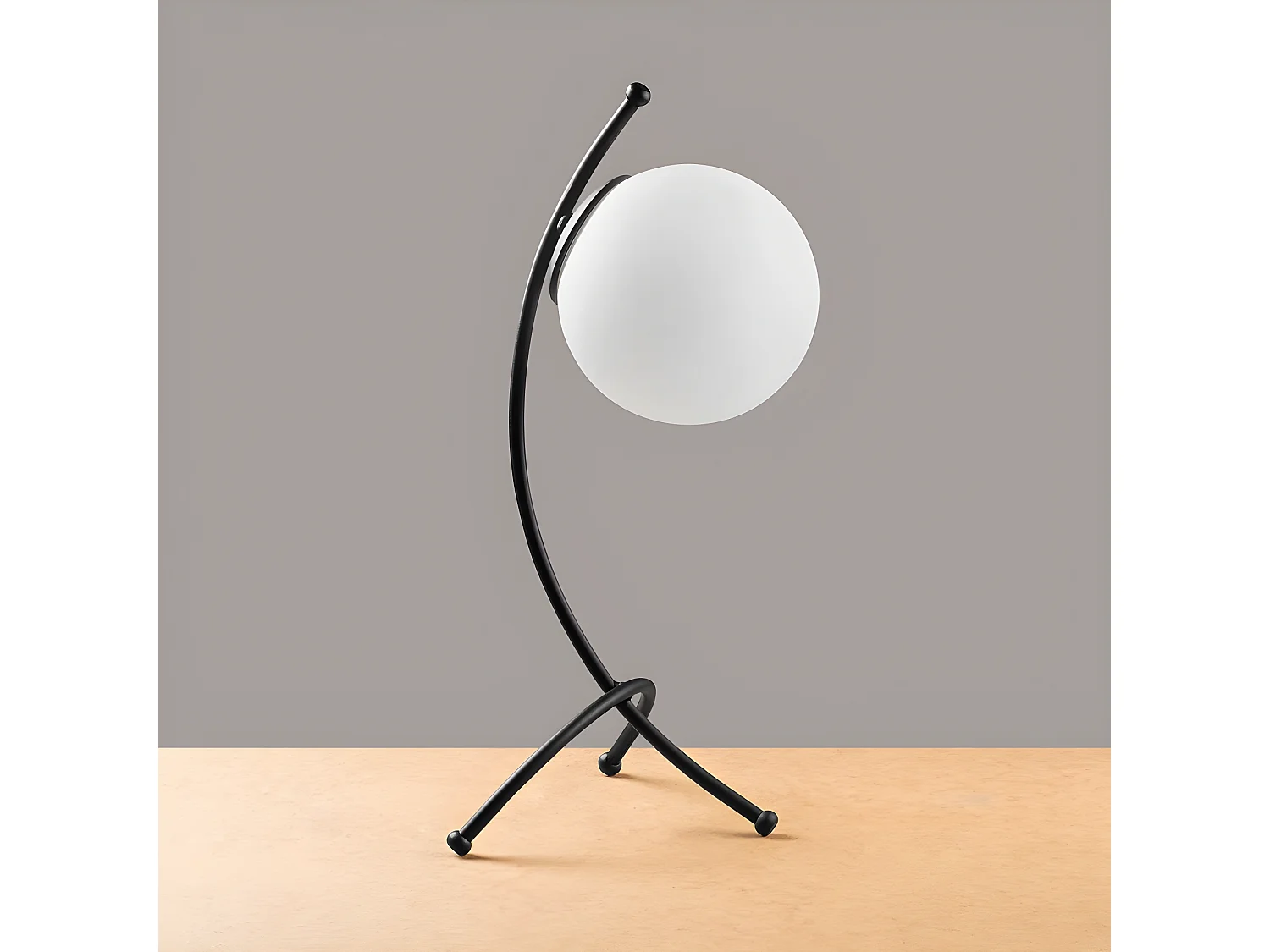 Lampe à poser Kelen avec structure moderne en métal et sphère en verre 1xE27 - Noir