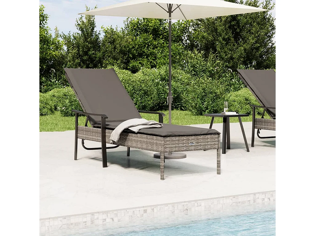 Sonnenliege mit Auflage Grau Poly Rattan