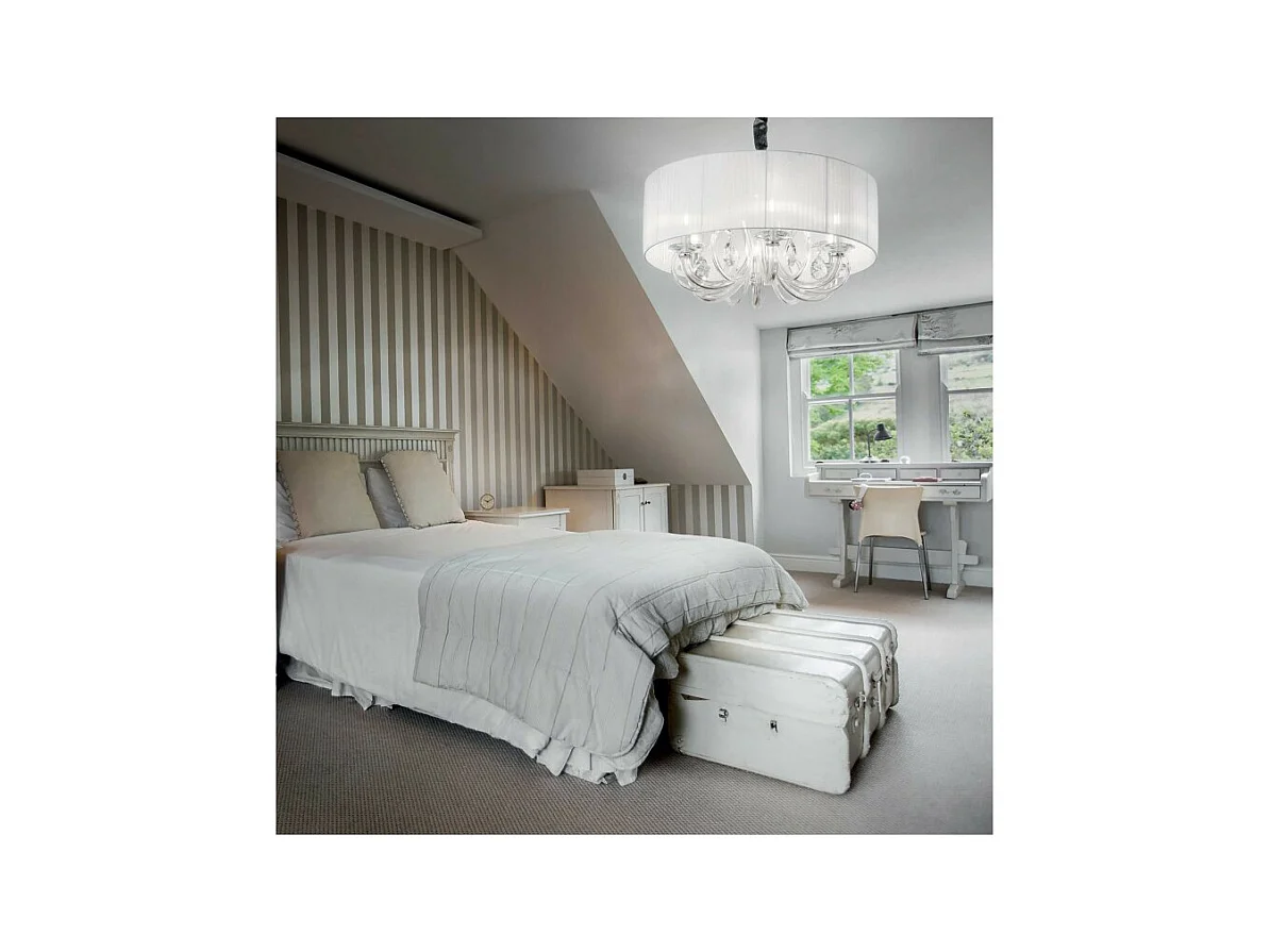 Ronde barokkroonluchter van transparant geblazen glas met 6 lichtpunten