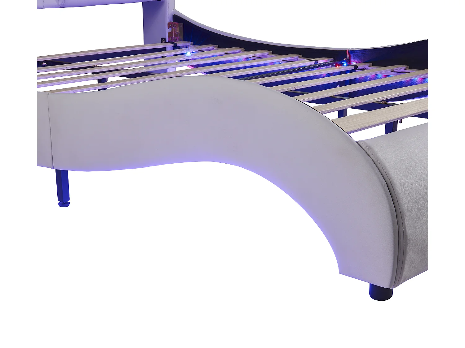 Lit capitonné 140 x 200 cm, lit adulte rembourré en PU avec LED, désign en arc, sommier à lattes inclus, blanc