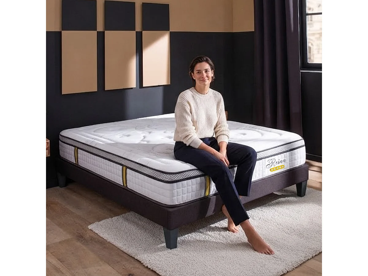 Matelas à ressorts ensachés et mémoire de forme