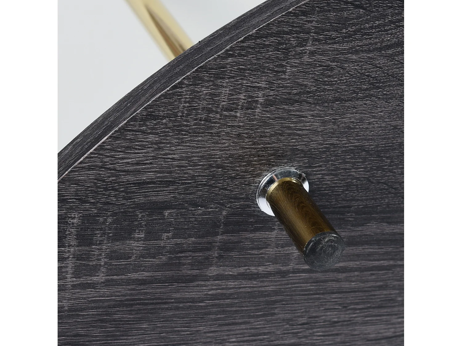 Bout de canapé rond design doré et blanc BOATENG