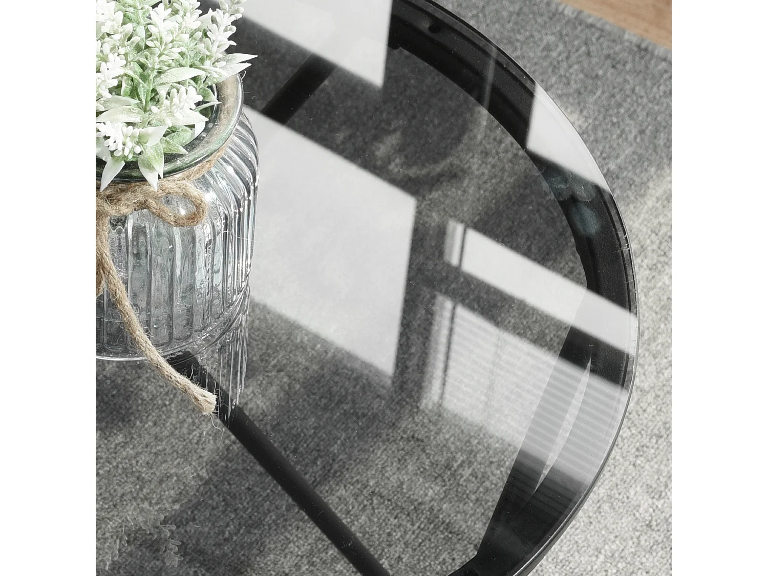 Tavolino di design COLLADO in vetro e metallo nero