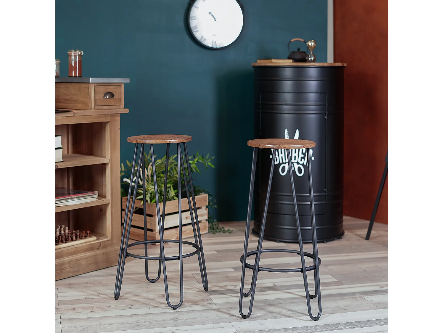 Lot de 2 Tabouret de Bar style graphique et industriel en bois Marron pied noir hauteur assise 73 cm - L 30 x P 30 x H 73cm