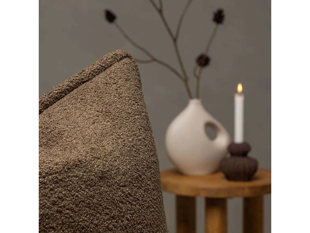 Tuva kussensloop 60x60cm bruin.