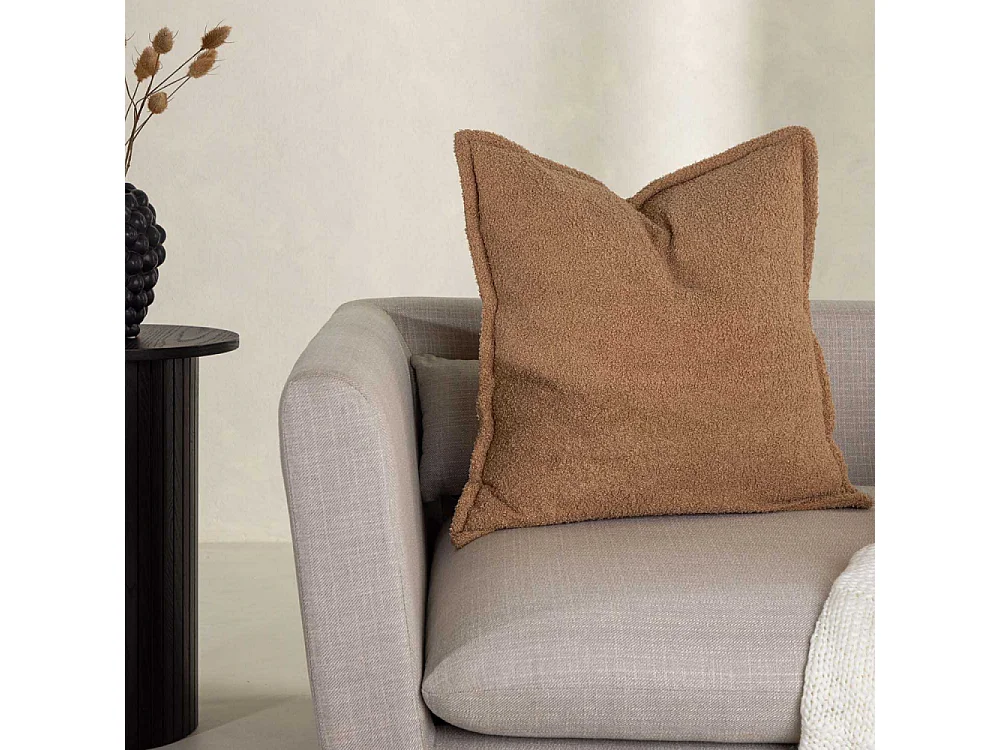 Tuva kussensloop 60x60cm beige.