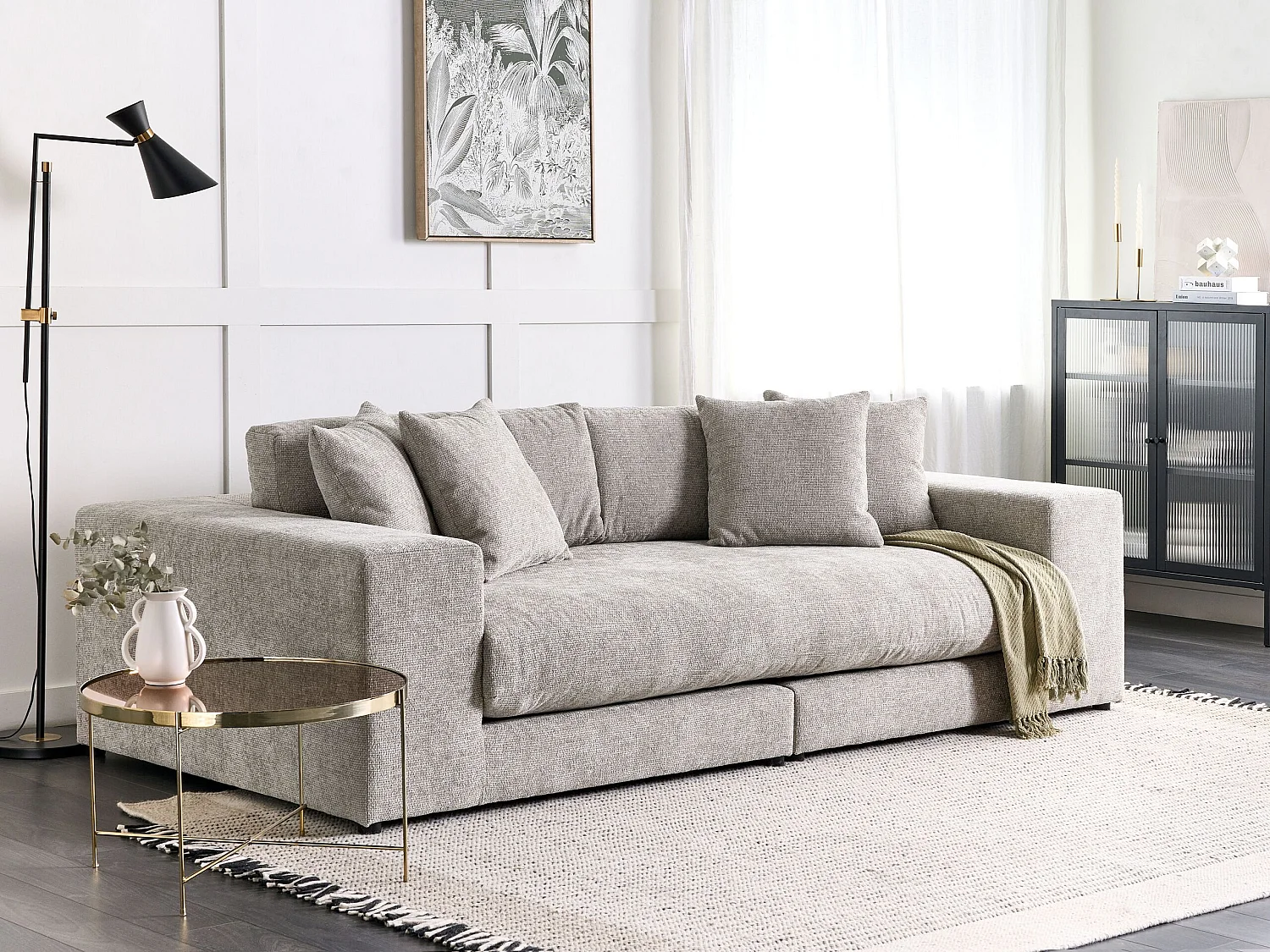 3-Sitzer Sofa Stoffbezug beige taupe mit Armlehnen dicken Kissen Skandi Glorvika