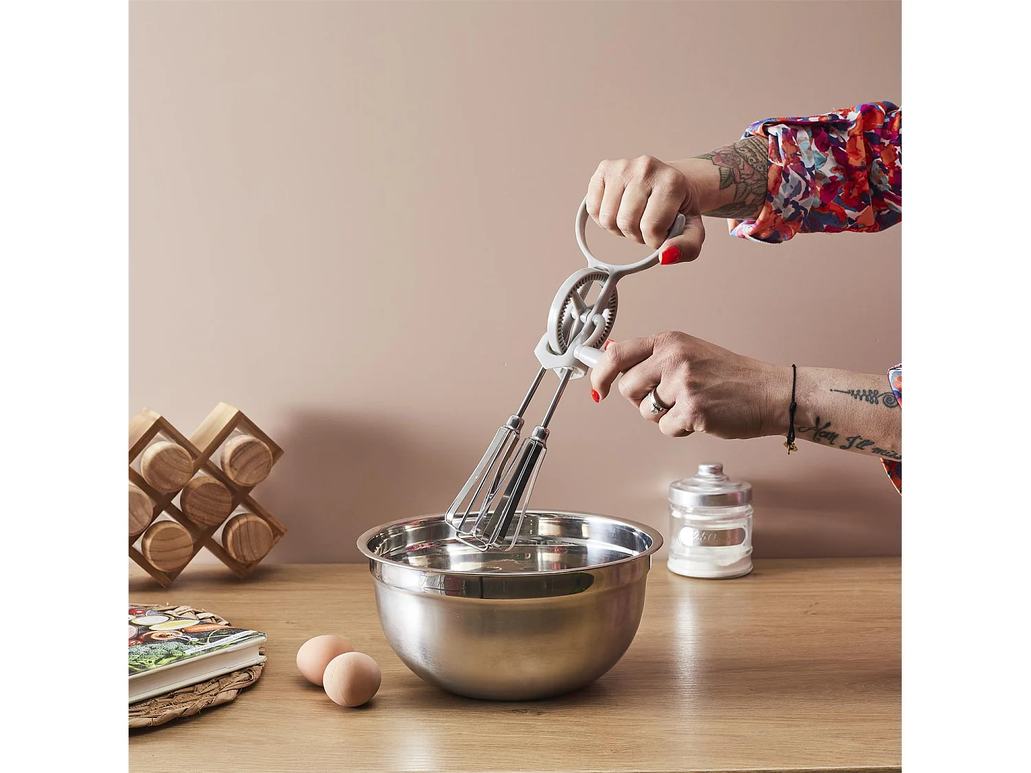 Batteur Manuel "Mamie Lily" 31cm Gris