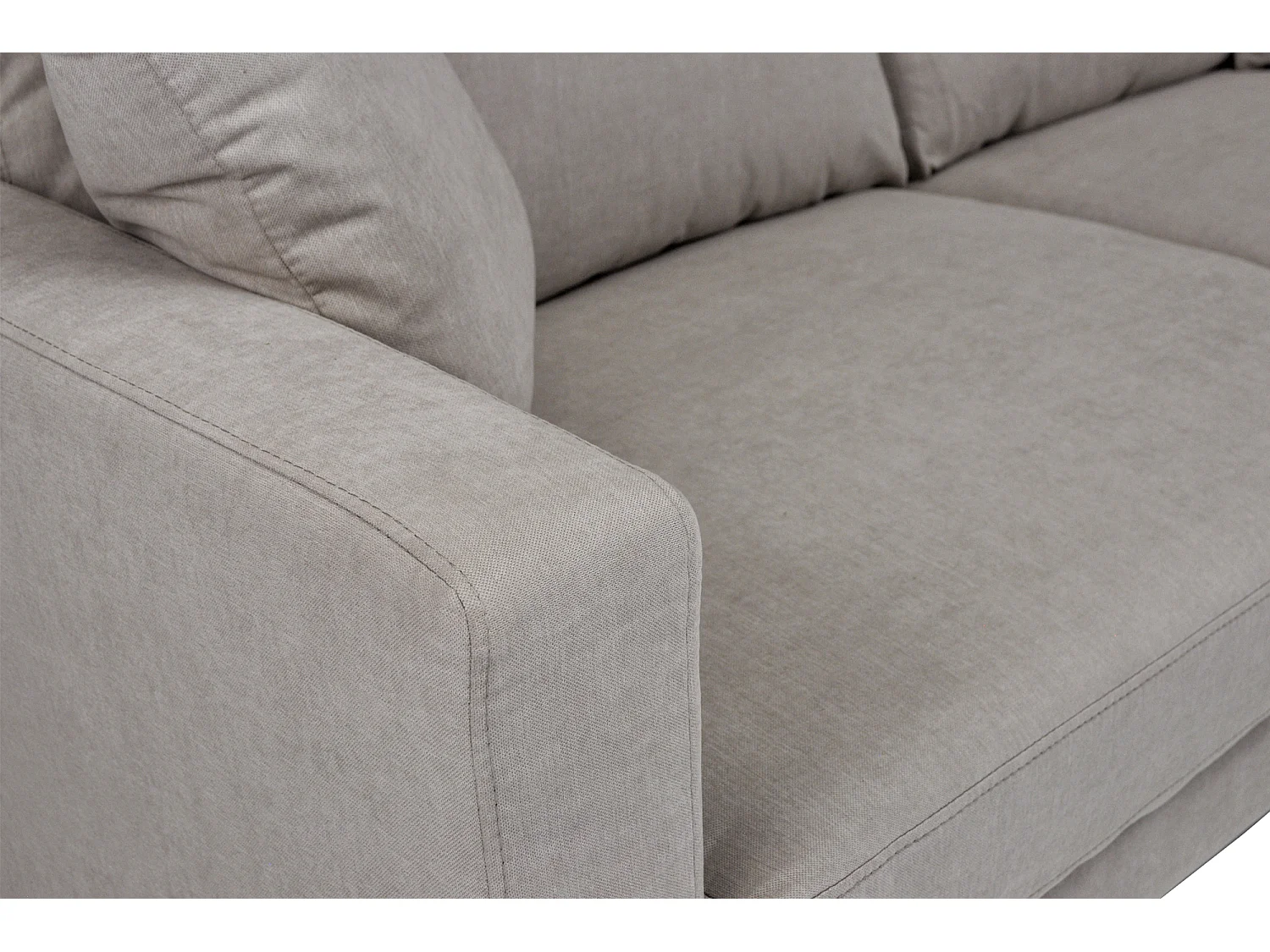 Divano 3 posti in tessuto vellutato tortora piedi in legno mod. Chloe