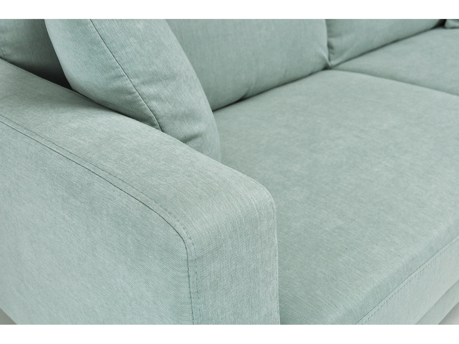 Divano 3 posti in tessuto vellutato verde Tiffany piedi in legno mod. Chloe