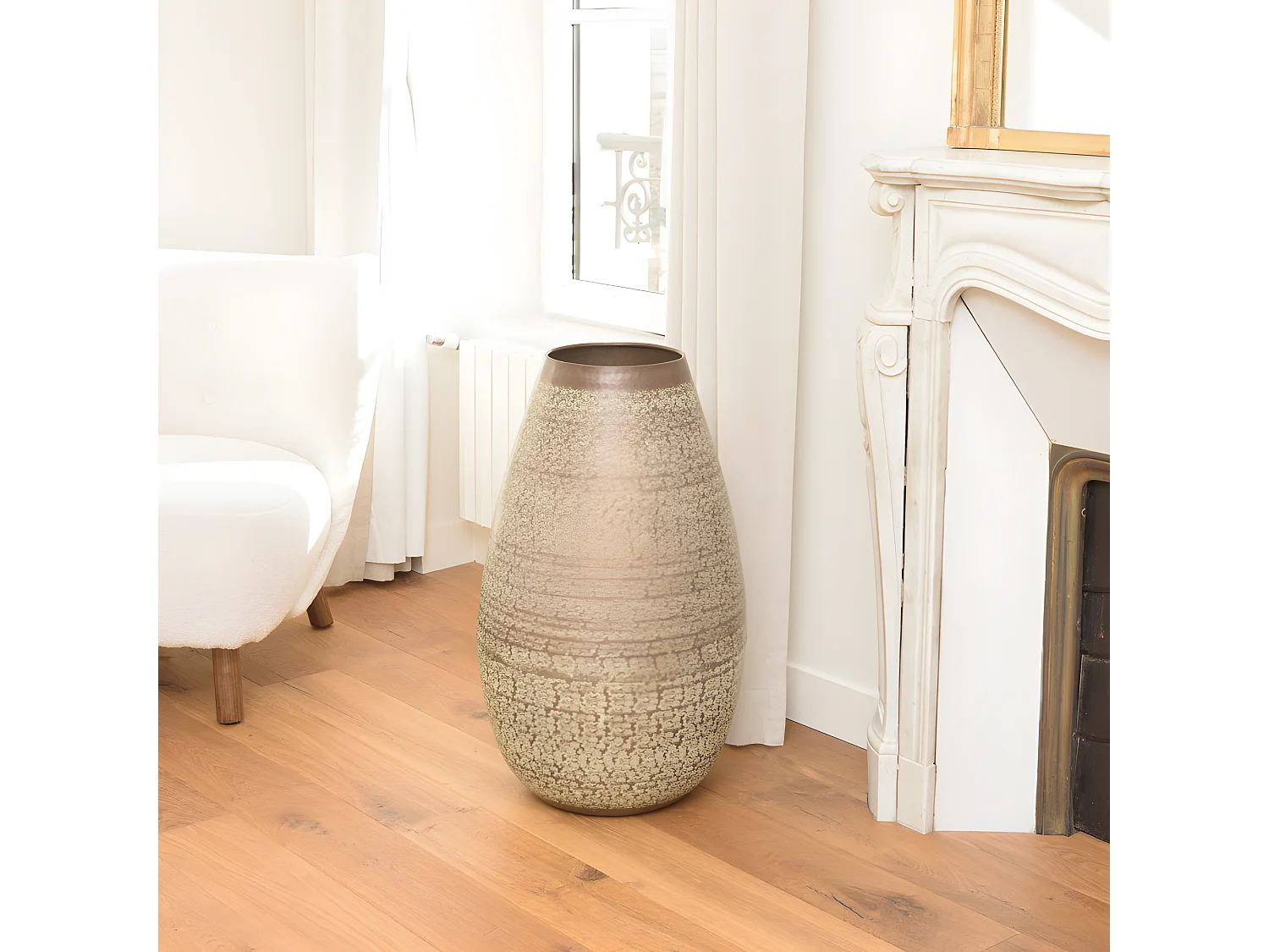 HONORE - Vase alu L40cm H70cm vert vieilli motifs arabesques fleuris