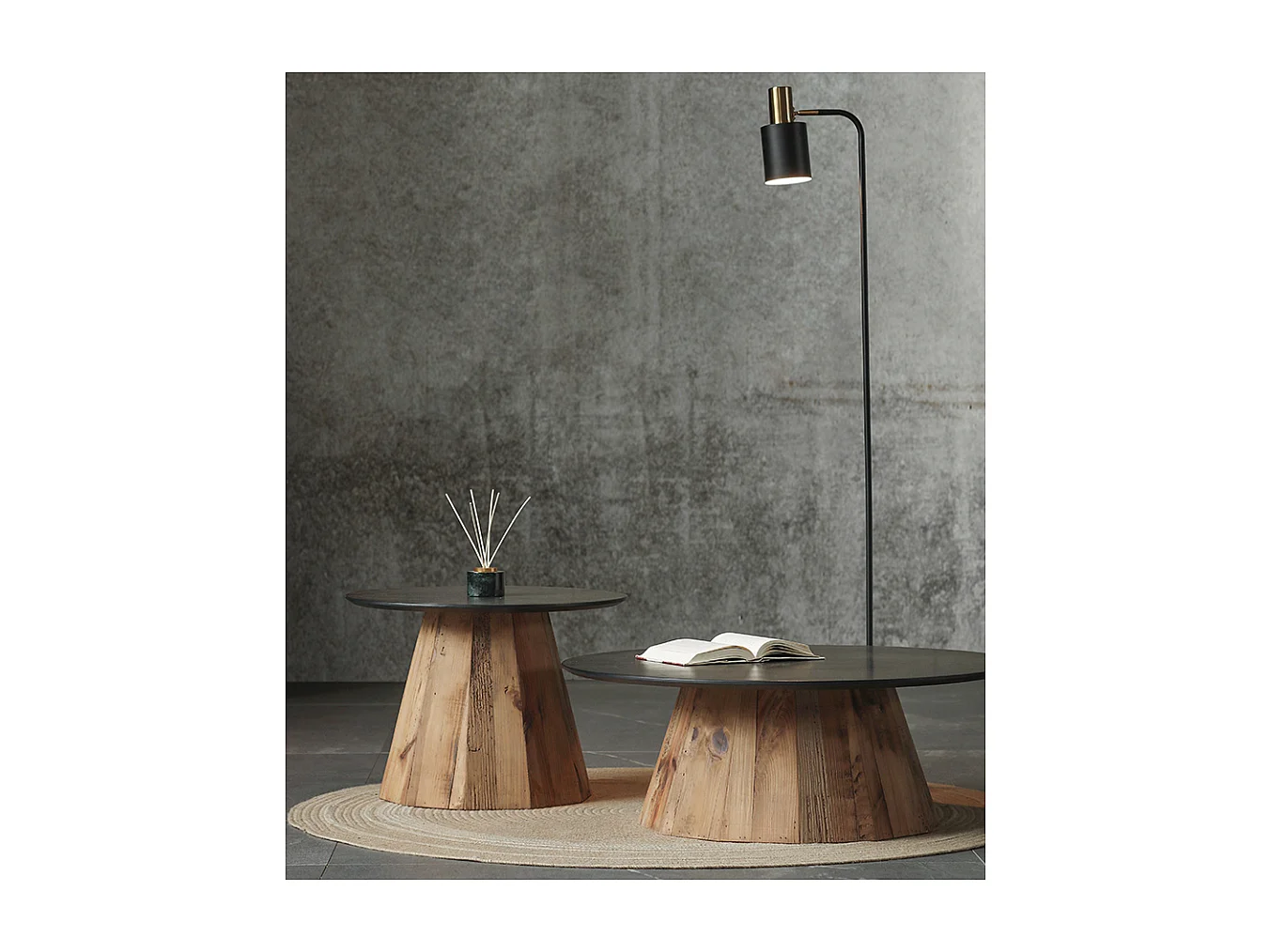 Table d'appoint en pin recyclé REWOOD Petit modèle