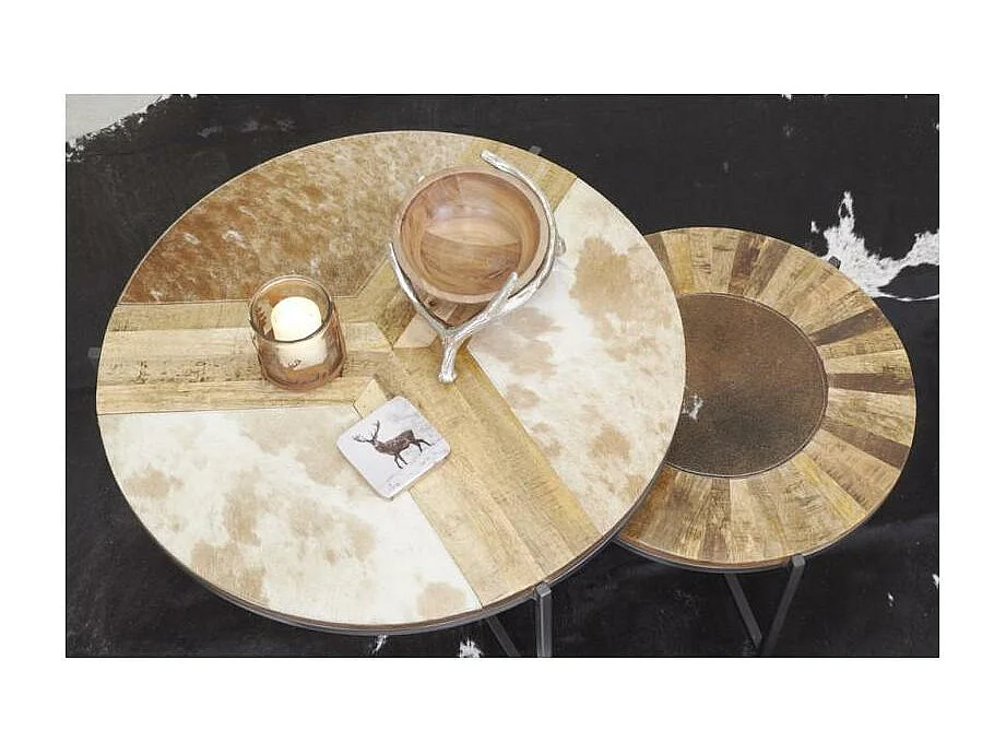 Tables rondes en bois, métal et peau de vache (lot de 2)