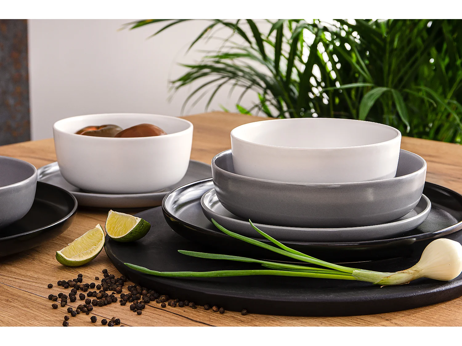 Tafelservice 6 Personen 24-tlg - Weiß, Schwarz, Grau - VICTO