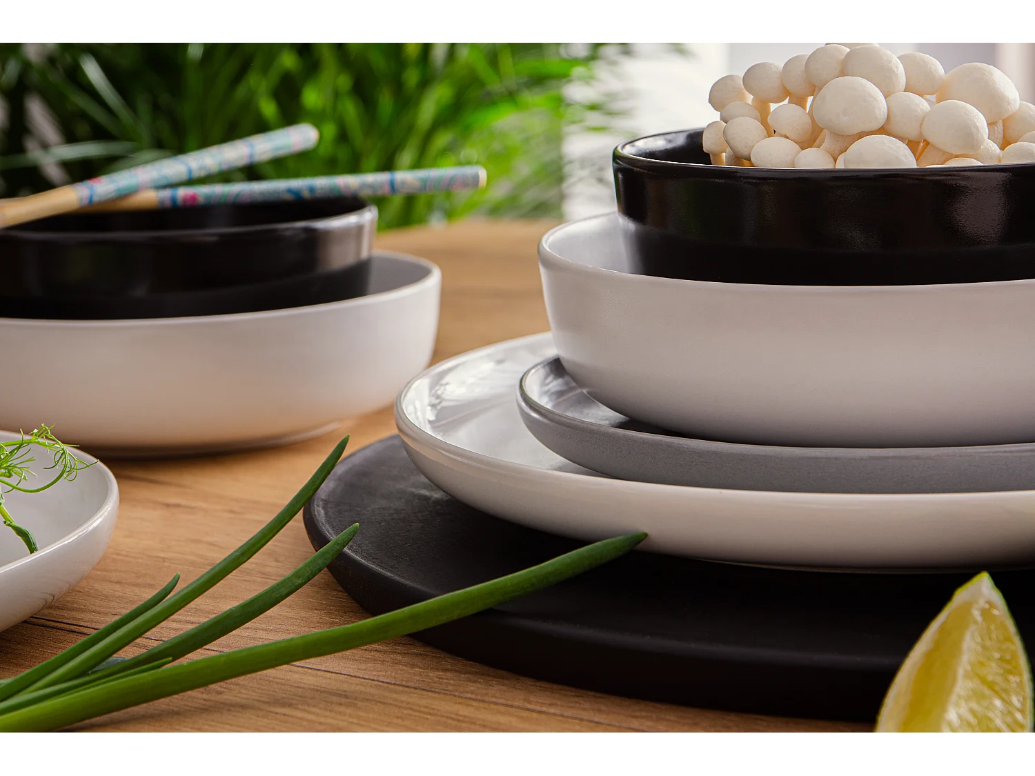 Tafelservice 6 Personen 24-tlg - Weiß, Schwarz, Grau - VICTO