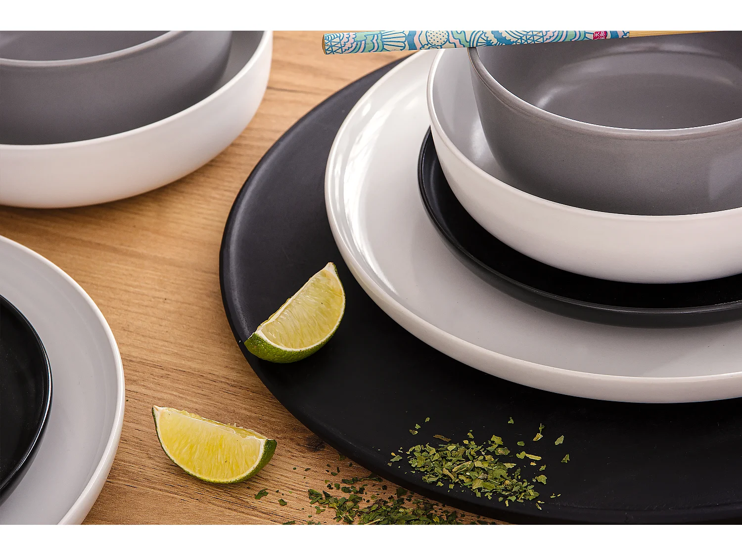 Tafelservice 6 Personen 24-tlg - Weiß, Schwarz, Grau - VICTO