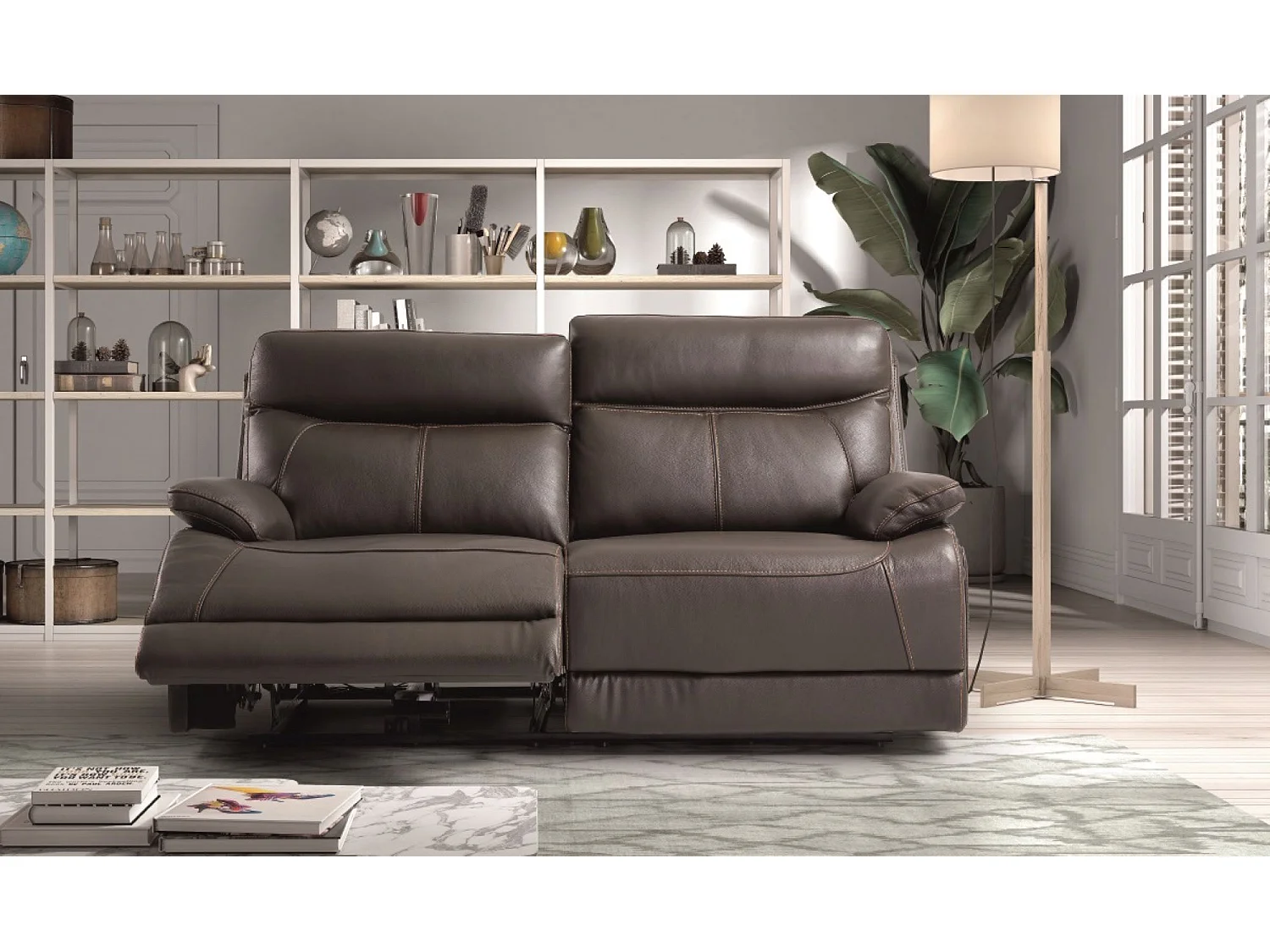 Canapé de 3 places (2 relax électriques) en Cuir/PVC couleur Marron