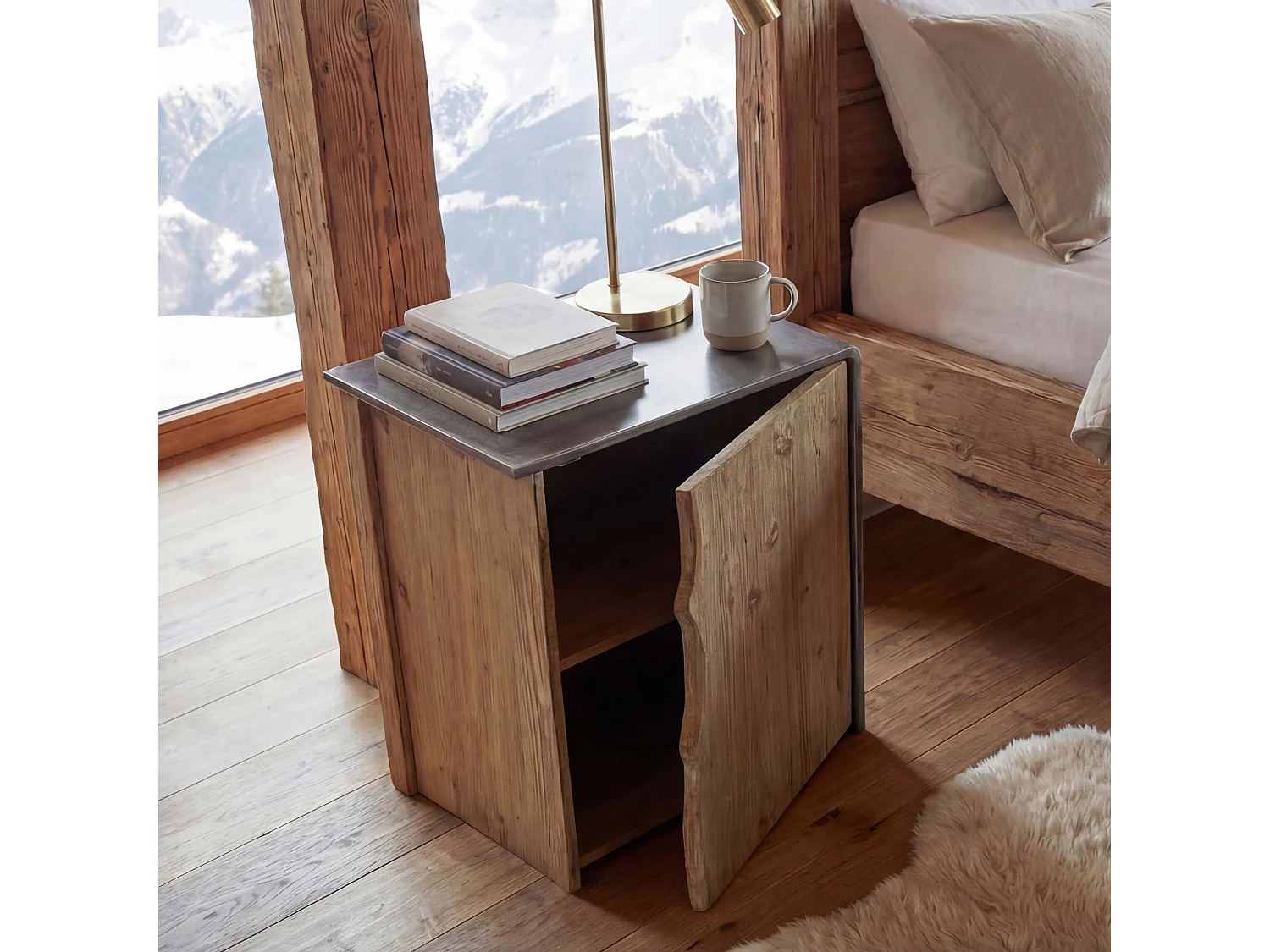 Table d'appoint MCW-L76