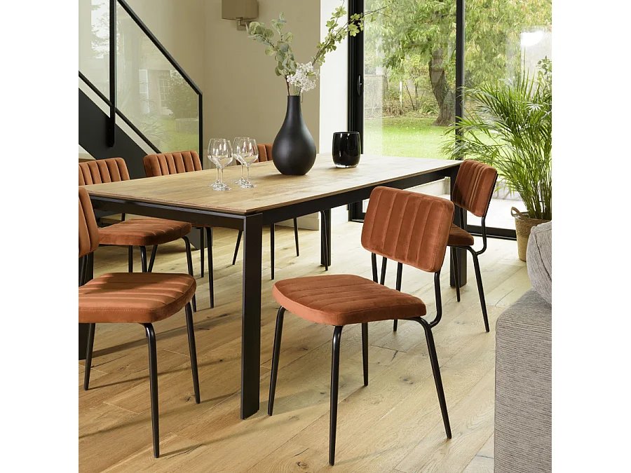 AGATHE - Chaise velours orange pieds métal noir