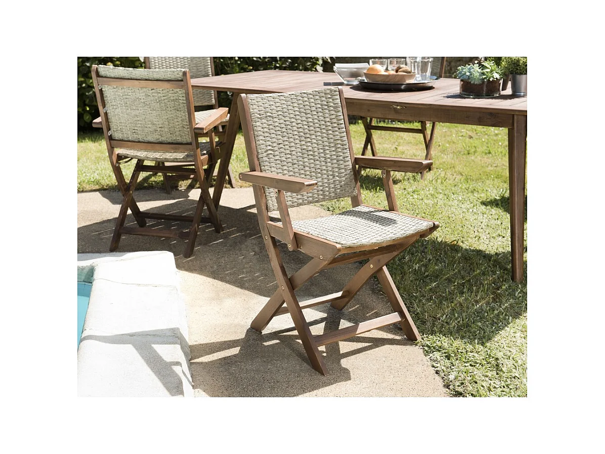 VICK - Ensemble de 2 fauteuils de jardin pliants en bois Acacia et rotin synthétique