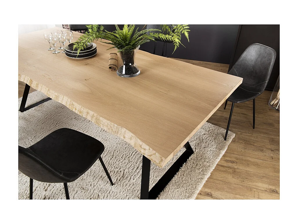 MAXENCE - Table à manger rect. 230x100cm bois chêne pieds métal noir