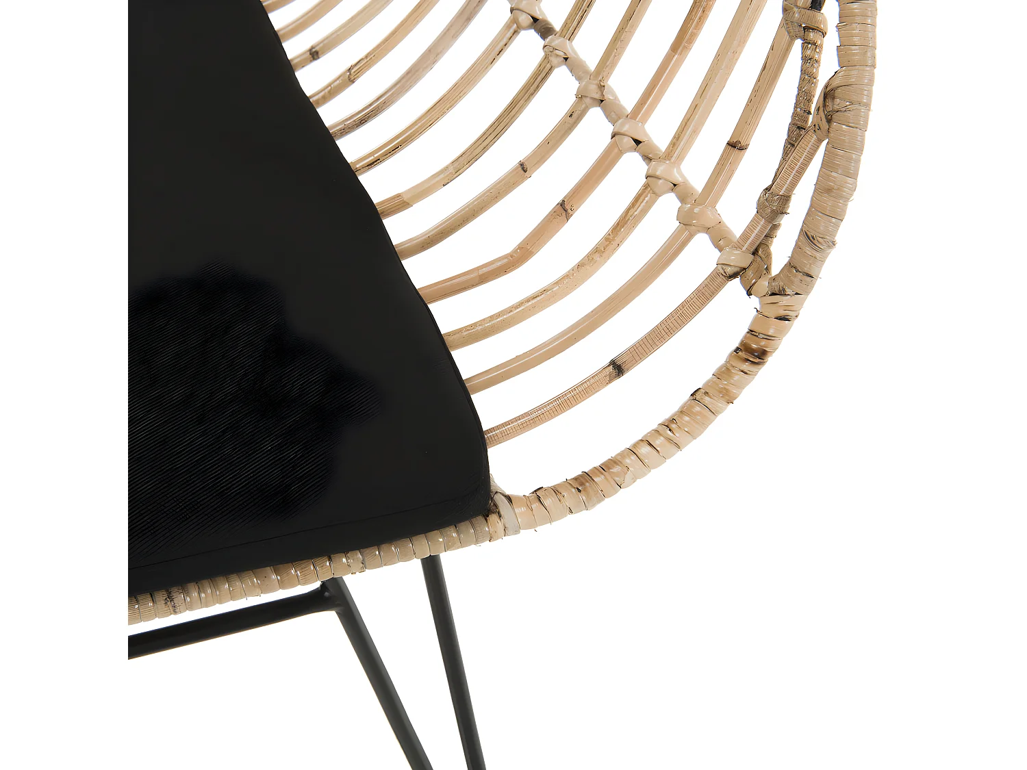 CHLOE - Canapé 2 places rotin naturel LONG ISLAND coussin noir pieds métal