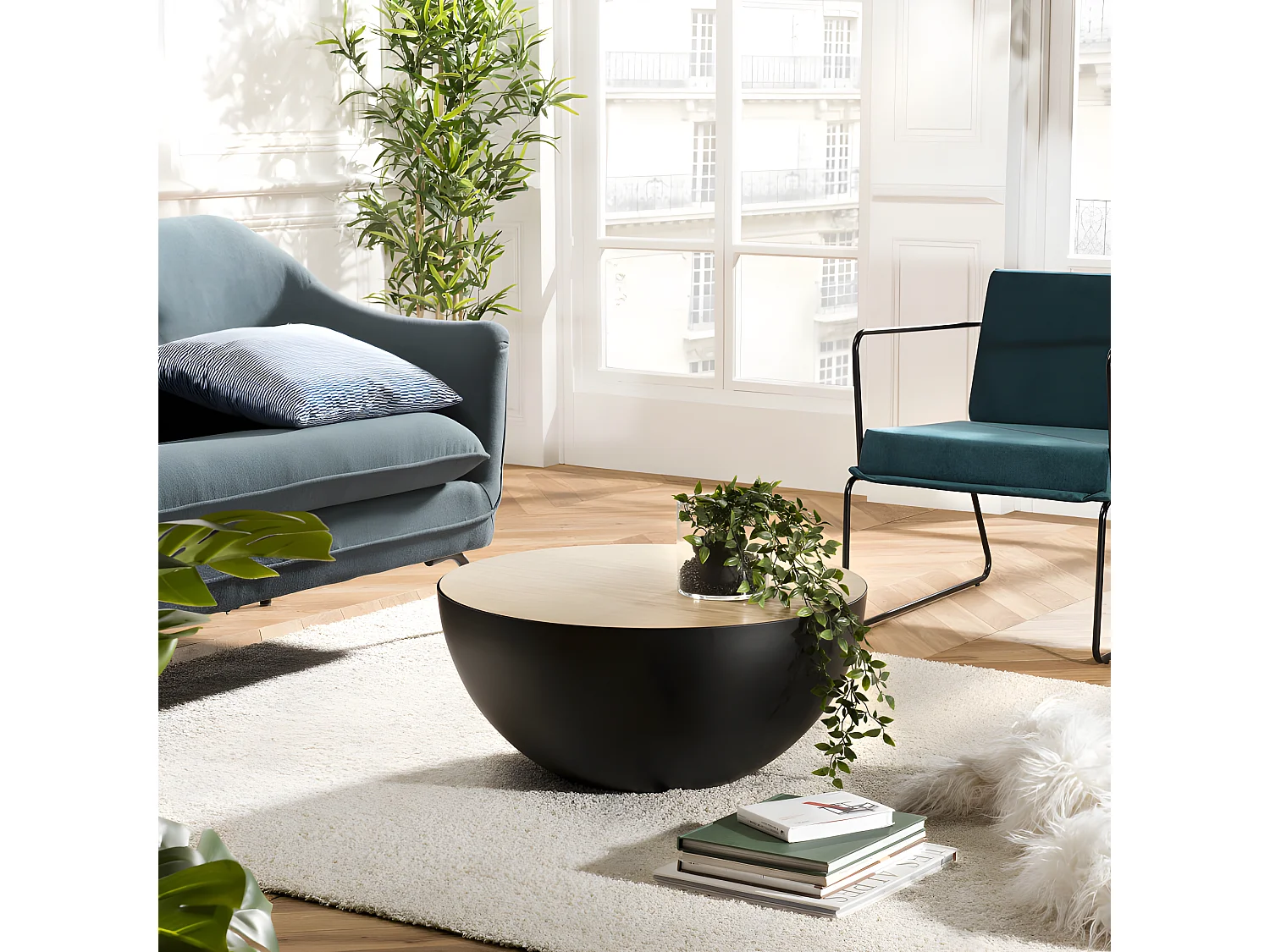 THEODORE - Table basse coque 70x70cm base métal plateau bois clair