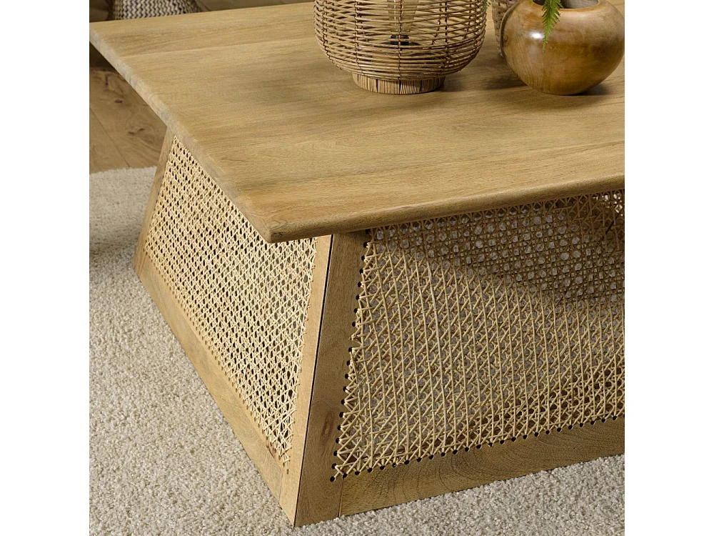 ISA - Table basse marron carrée bois de manguier et cannage couleur naturelle